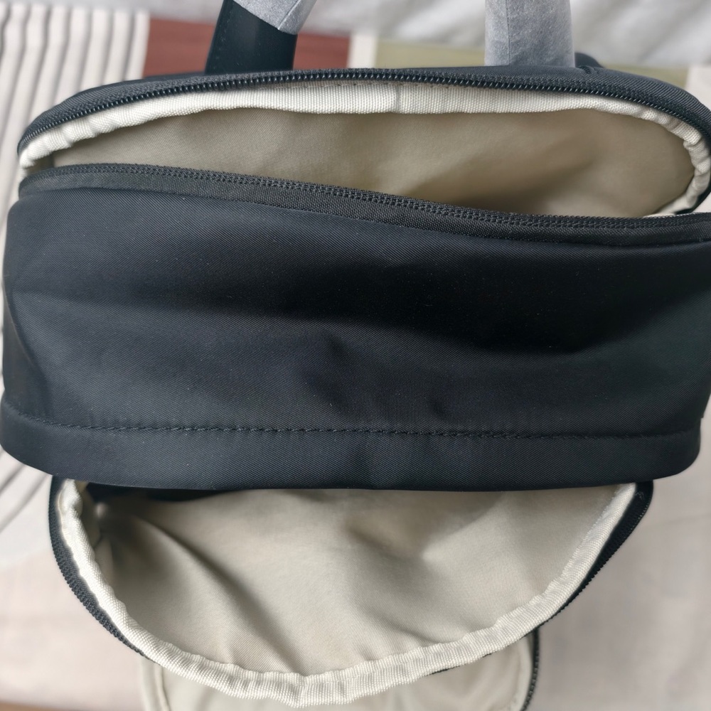 Tumi Voyageur Backpack Women's Black Tactical Nylon Commuter Bag - Picture 5 of 8